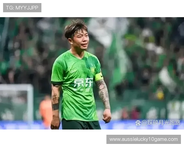 沙尔克04中国球员李磊迎来首次首发 防守稳健表现获教练称赞 沙尔克04中国球员李磊迎来首次首发 防守稳健表现获教练称赞