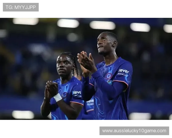 洛杉矶FC季后赛阵容深度经受考验，轮换策略见效