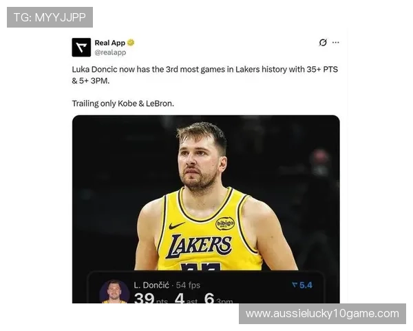 黄蜂解说员嘲讽东契奇抱怨判罚：这家伙就是个怨妇